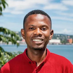 Joshua yaw - English tutor - London