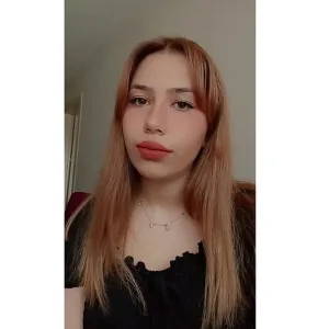 Buket - İngilizce öğretmeni - 