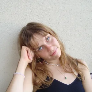 Thea Alexandra - Profesor de Engleză - București
