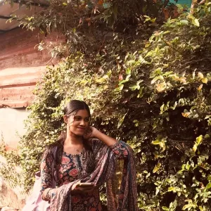 Sarmi - English tutor - Kochi