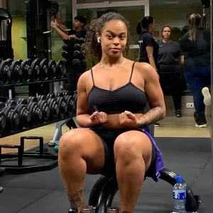 Jennifer - personal trainer - São Paulo