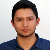 Emanuel - profesor de ingeniería - Santiago de Querétaro