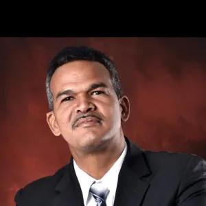 Carlos - profesor de matemáticas - Santo Domingo Este