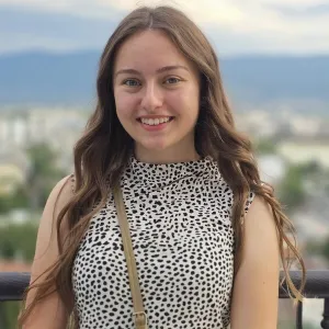 Yasmin - Учител по Турски Език - Силистра