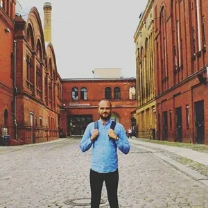 Pierre - Prof de marketing - Nantes