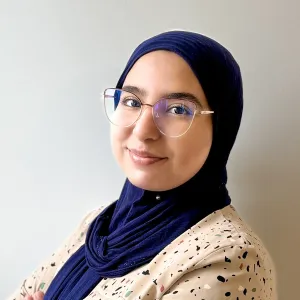 YASMINE - Prof d'arabe - Tanger