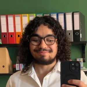 Adam - Prof de maths - Villejuif