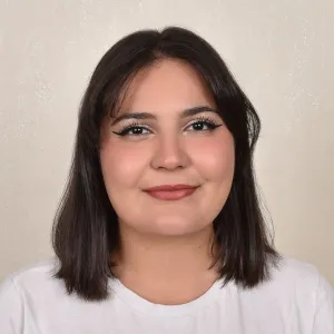 Sude Dilara - Sosyal bilgiler öğretmeni - Tekirdağ