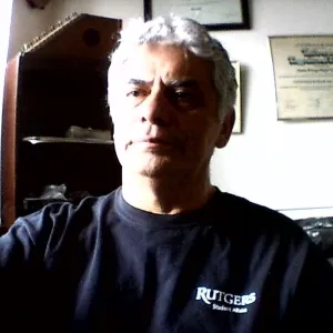 JOSE GUILLERMO - profesor de economía - Bogotá