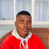 Hlumelo - English tutor - Kariega