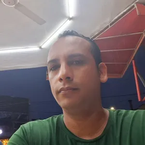 JOSÉ LUIS - profesor de ciencias sociales - 