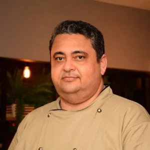 Weber - Professor de culinária - Itabuna