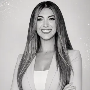 Antonella - prof de Marketing - Montevideo
