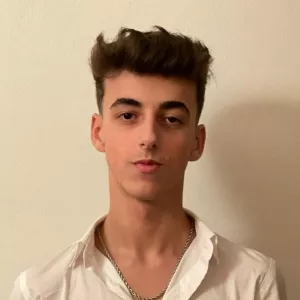 Ricardo - Professor de Linguagens de Programação - Lisboa