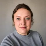 Chloe - English tutor - London