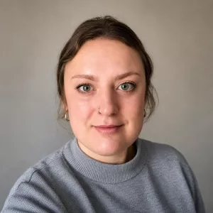 Chloe - English tutor - London