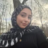 Zuhal - Türkçe öğretmeni - 