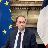 Maxime - Prof de droit constitutionnel - Bordeaux