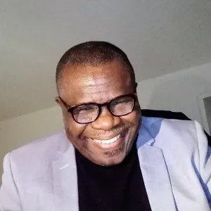 Emmanuel - Prof de maths - Montreuil