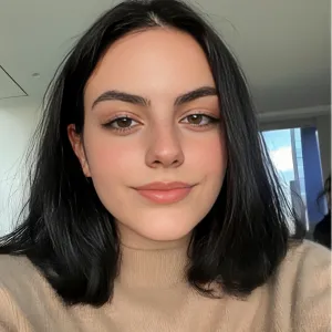 Lana - Singing teacher - Belfast