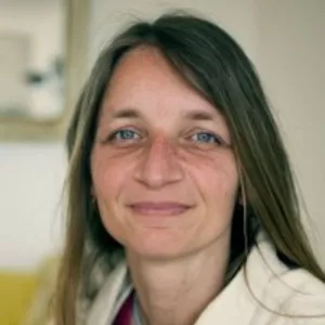 VIRGINIE - professeur de chinois - Cilaos