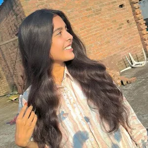 Harshita - English teacher - Dabra