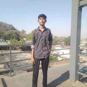 Piyush - Yoga instructor - Beohari