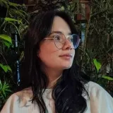 Djulia - Prof de japonês - Porto Alegre