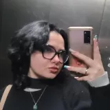 Júlia - Prof de inglês - Alfenas