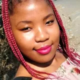 Lindelwa - English tutor - Stanger