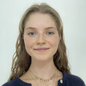 Mae - Math tutor - London