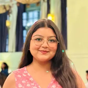AYUSHI - English tutor - New Delhi