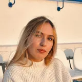 Georgiana - Profesor de limba română - Iași