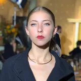 Chloé - Prof de droit pénal - Paris