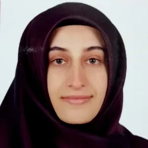 Aysel - Arapça öğretmeni - İstanbul