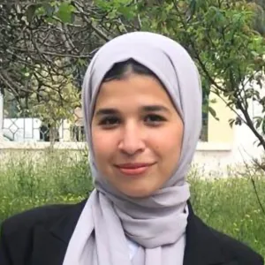 Salma - Prof d'arabe - 