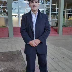 Matias - prof de Matemáticas - Las Flores