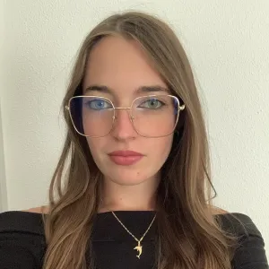 Nina - Prof de soutien scolaire - Lyon 7e