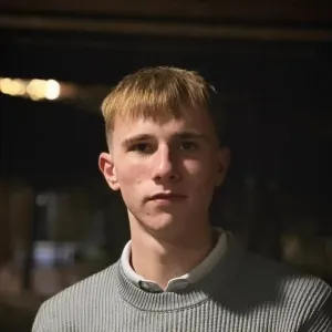 Dan - Profesor de pregătire pentru bacul la istorie - Iași