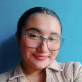 Kristel - profesor de programación - Ciudad Colón