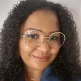Eva - Prof de droit constitutionnel - Perpignan