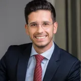 Théo - Prof de droit civil - Paris