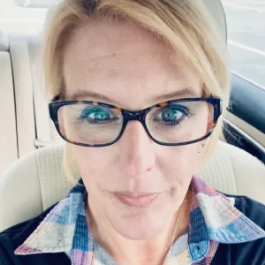 Ashley - Commerce tutor - Jacksonville