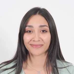 Boutaina - Prof d'arabe - Kénitra