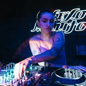 Juana - Profe de mezcla - dj - Bilbao