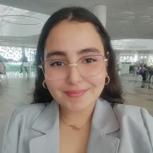Aya - Prof de mathématiques - Nancy