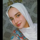 Salma - Prof d'arabe - 