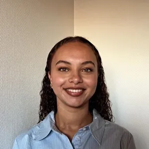Naomy - Prof d'aide aux devoirs - Bordeaux