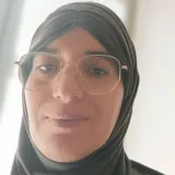 Nouzha - Prof de maths - Nommay