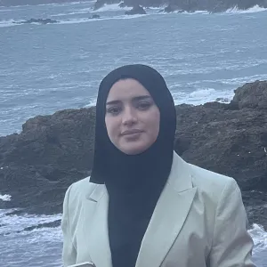 Meriem - Prof d'arabe - Paris